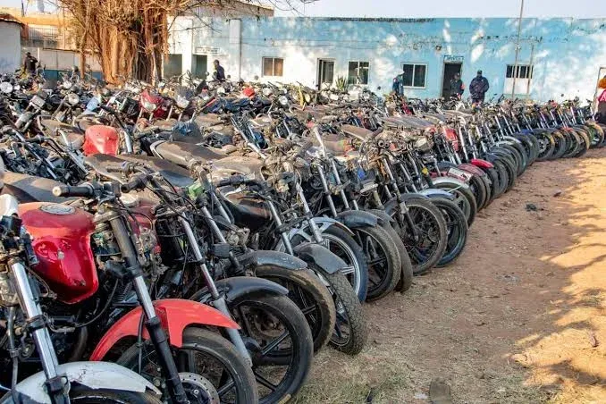 Apreendidas mais de 500 motorizadas em Luanda