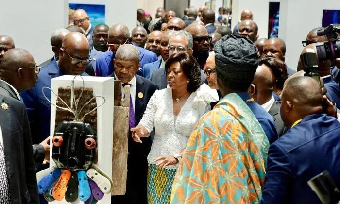 Presidente da República visita exposição de arte na 4.ª edição da Bienal de Luanda