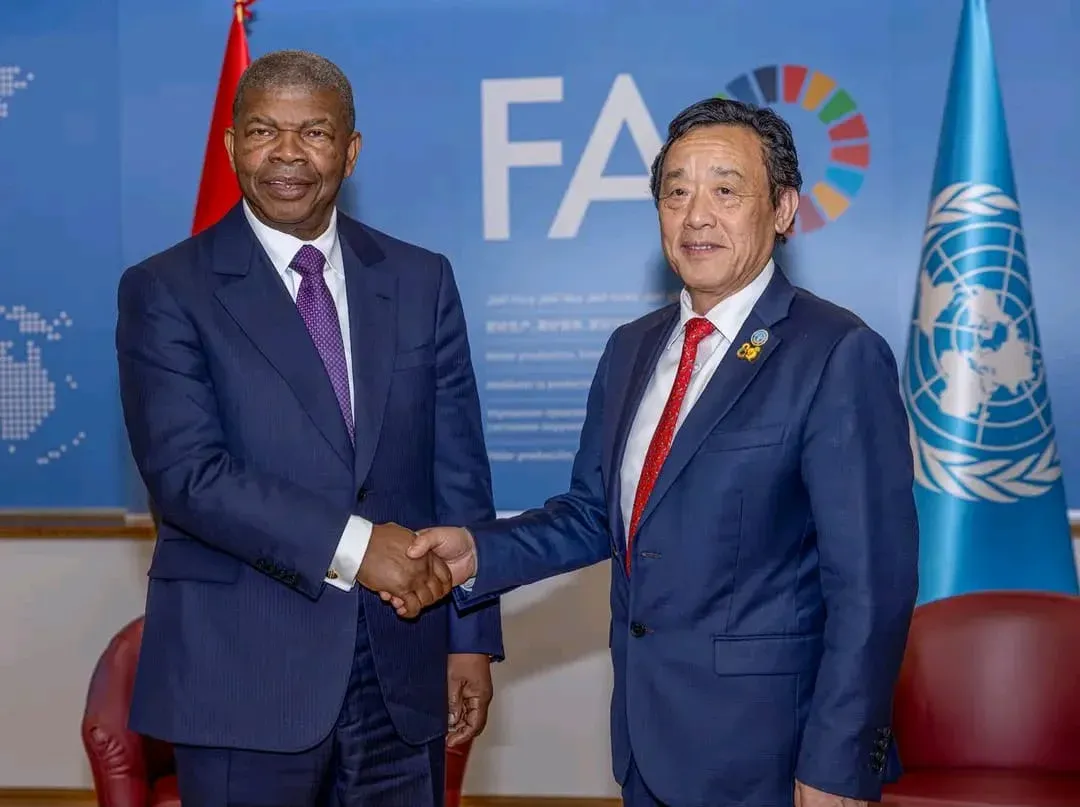 João Lourenço reúne-se com director-geral da FAO em Roma