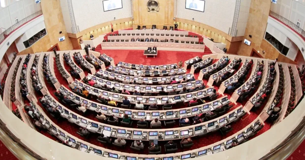 Limites da actuação fiscalizadora dos deputados reacendem divergências entre MPLA e Oposição