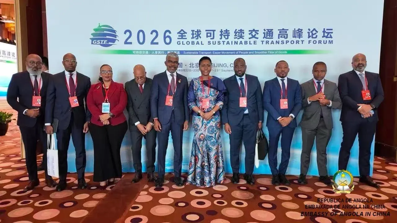 Angola participa no Fórum Global sobre Transportes Sustentáveis em Pequim com agenda de cooperação e projectos do sector