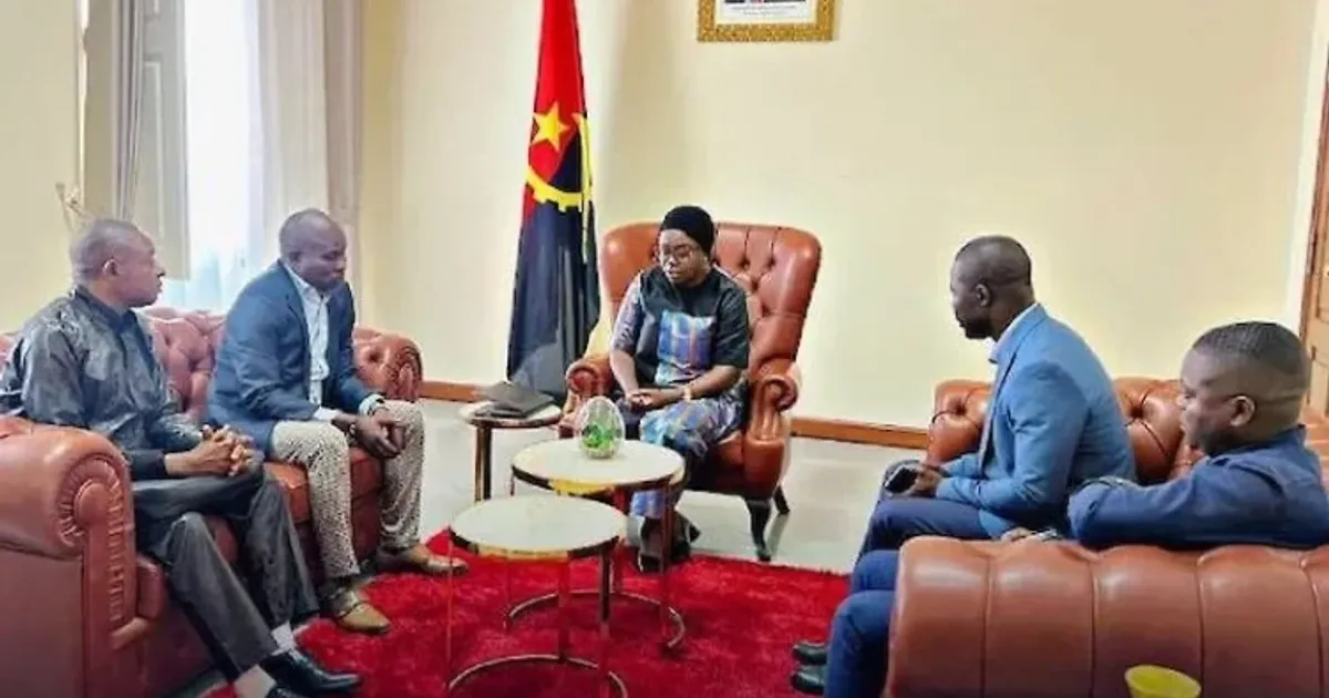 Governadora provincial recebe cônsul da RDC e embaixadora interina da Zâmbia como convidados na Expo-Bié