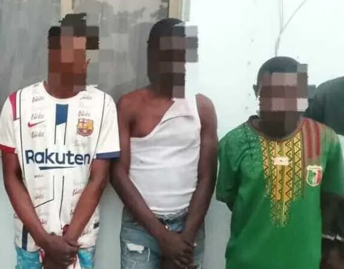 Polícia Nacional detém três cidadãos com mais de 300 tacos de liamba vendidos na via pública