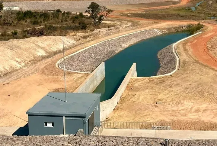 Executivo conclui construção das barragens do Ndue e do Calucuve