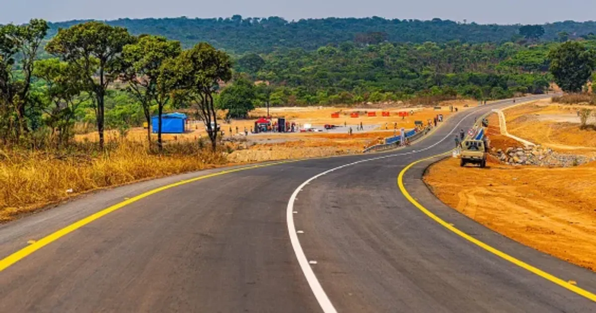 Executivo prevê construir e reabilitar mais de 9 mil km de estradas até 2027