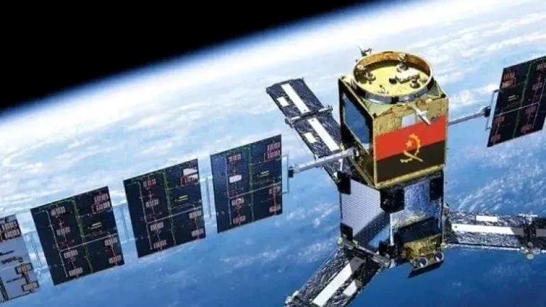 Tmcel inicia testes de utilização do ANGOSAT-2 em Moçambique