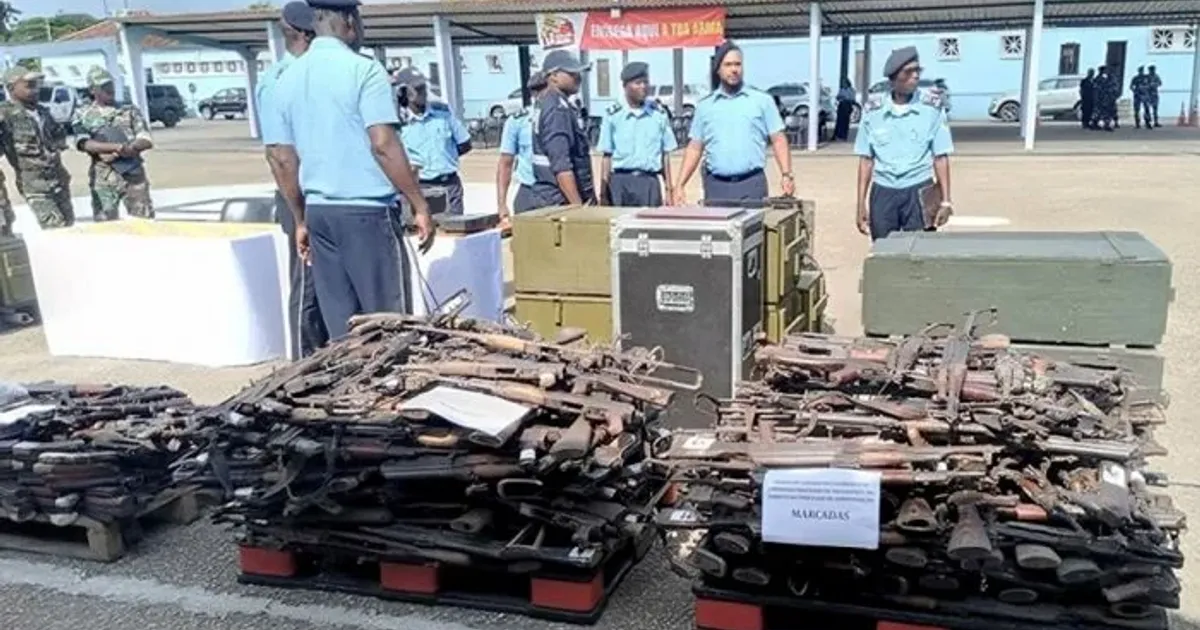 Polícia apresenta resultados da operação de “recolha de armas de guerra”