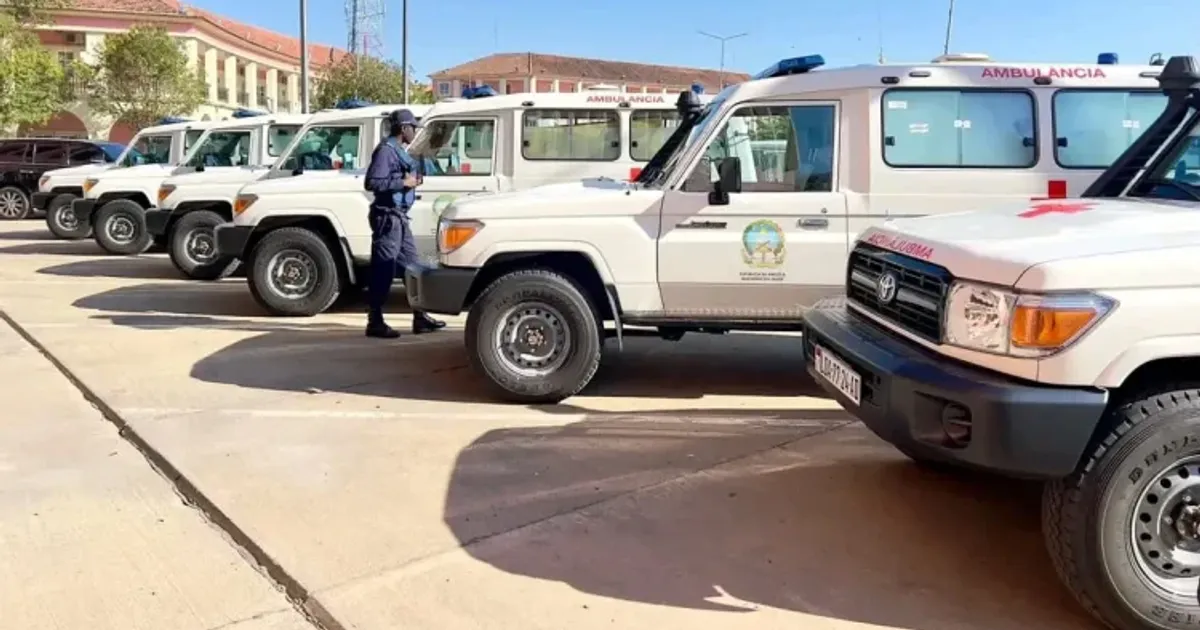 Sector da saúde no Huambo reforçado com ambulâncias