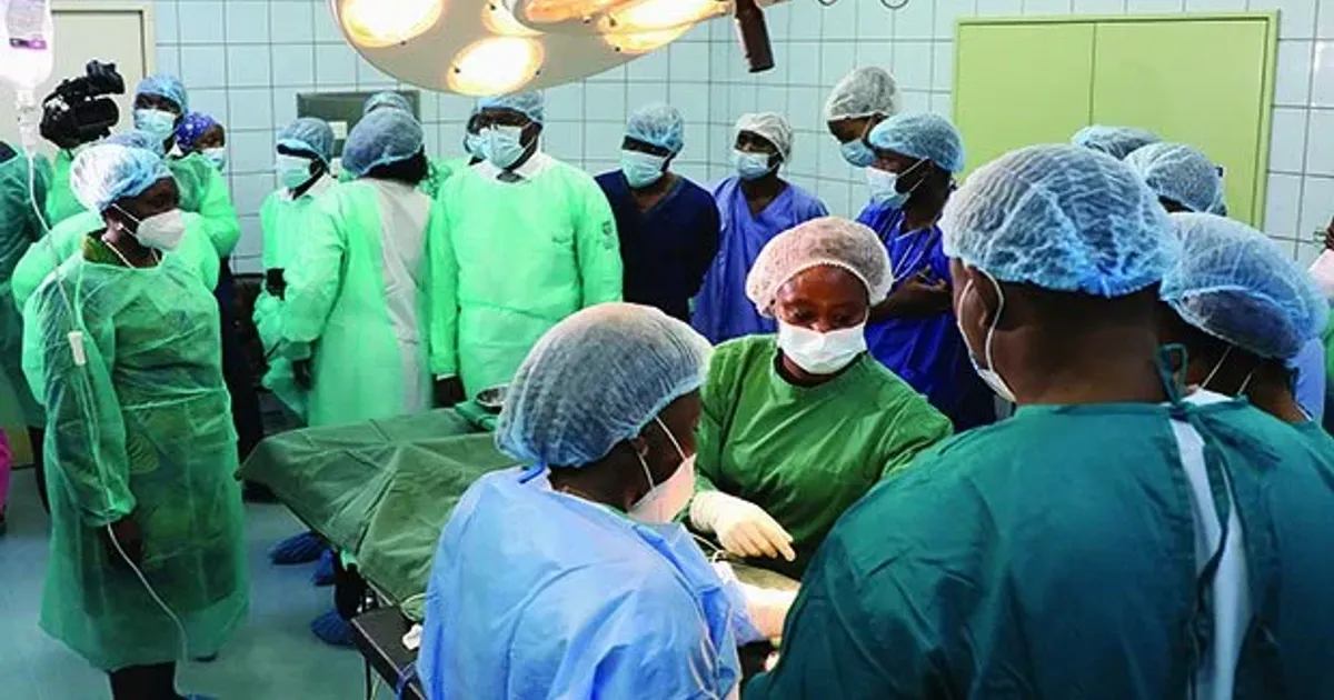 Mais de 230 cirurgias realizadas na campanha promovida pelo Minsa no hospital geral de Luanda