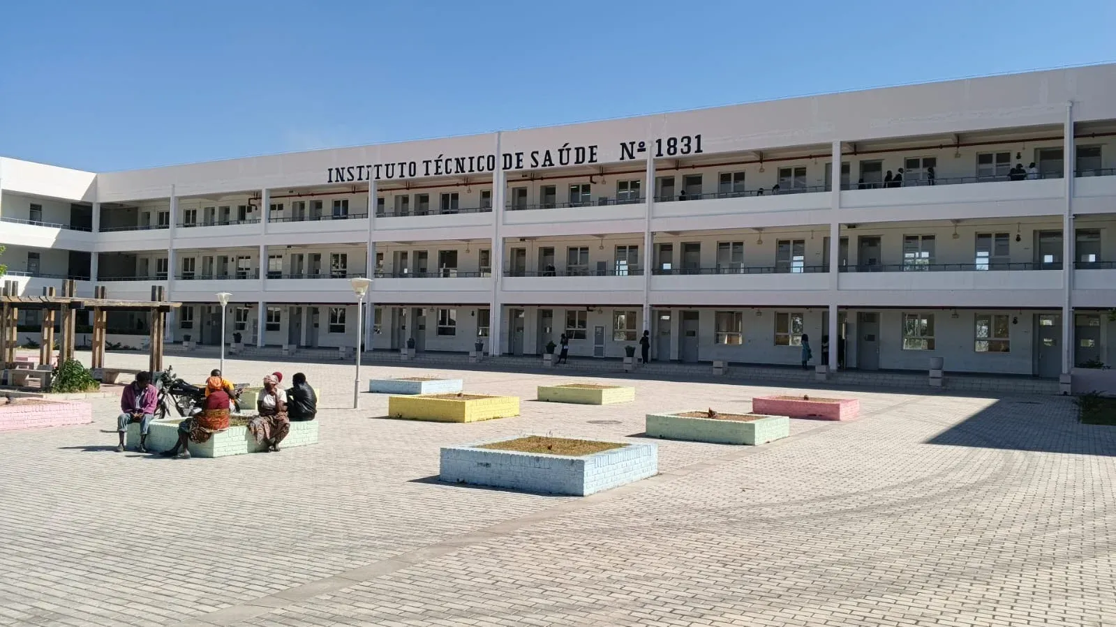 Instituto Técnico de Saúde da Huíla suspende curso de Análises Clínicas por falta de condições