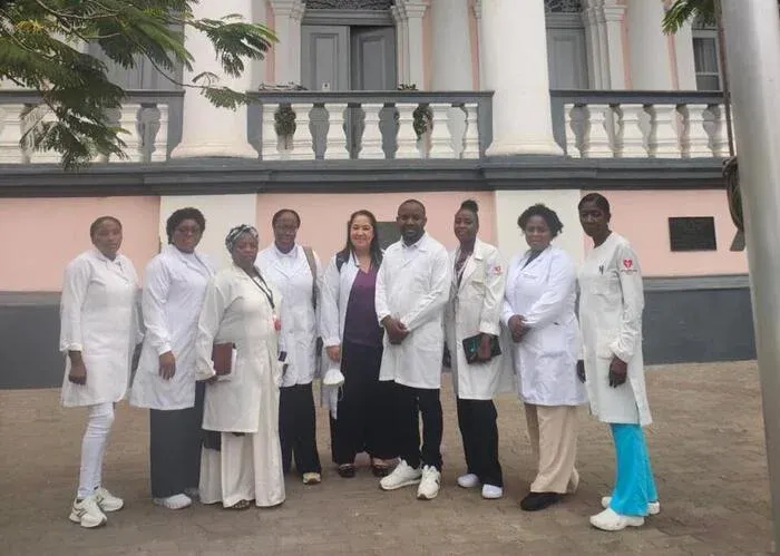 Formação em Infecciologia reforça controlo de infecções em 20 hospitais de Angola