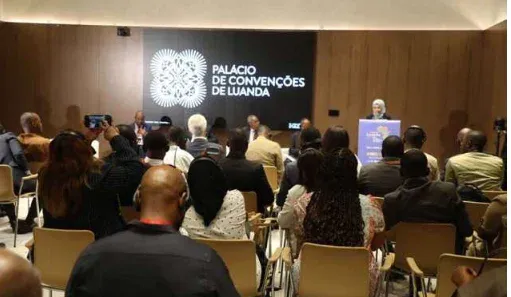 Ministros e jovens líderes preparam propostas sobre água e prevenção de conflitos em África