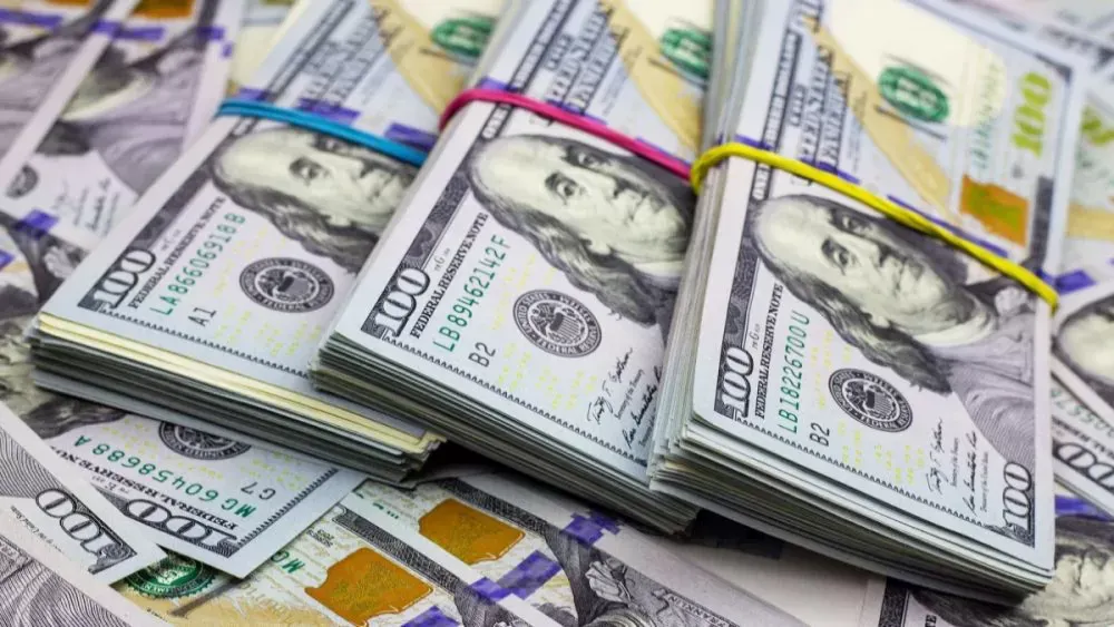 Polícia Fiscal apreende 30 mil dólares e detém cidadão maliano por alegada fraude no AIAAN