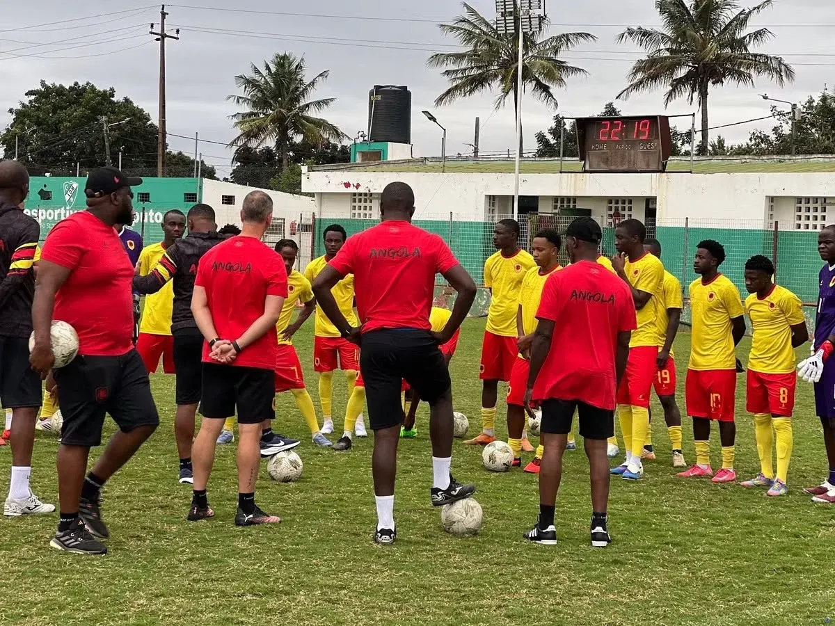 Sub-20 de Angola perde 0-2 com a África do Sul e fica em segundo no Grupo B da Taça COSAFA