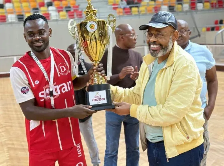 DV Sport vence Petro de Luanda e conquista Taça de Angola em Hóquei em Patins