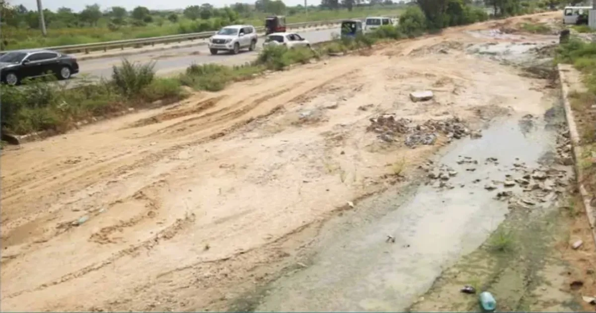 Obras da estrada do ulengo Center arrancam em três meses, segundo o governador