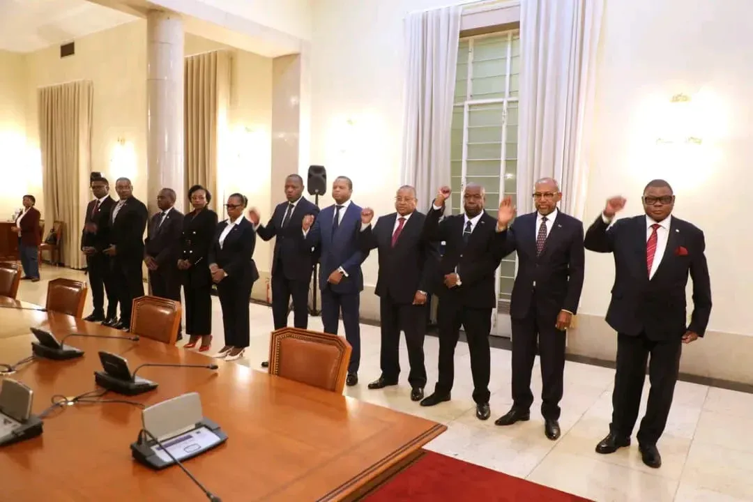 Novos cônsules-gerais iniciam funções nas representações diplomáticas de Angola
