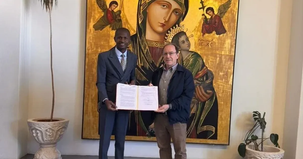 FIJE e Instituto Superior Católico de Portugal firmam parceria para boslas de estudos