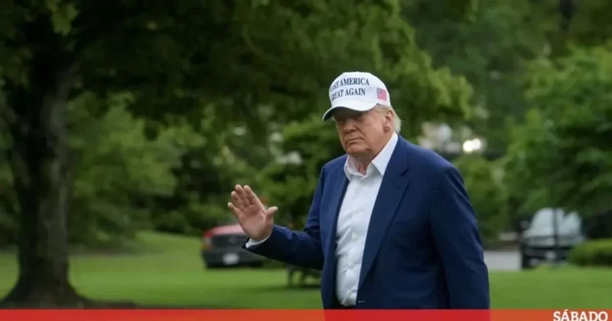 Donald Trump acusa Vladimir Putin de estar “louco”