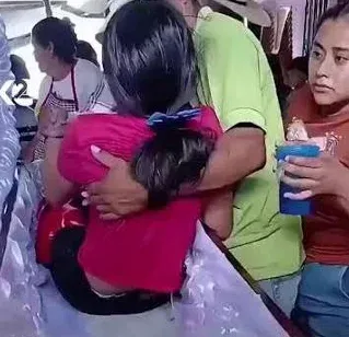 Guatemala: Jovem acorda dentro de caixão no próprio funeral
