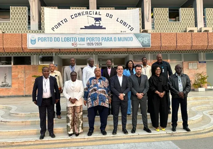 Grupo Acelerador Angola apresenta programa de transformação empresarial ao Porto do Lobito
