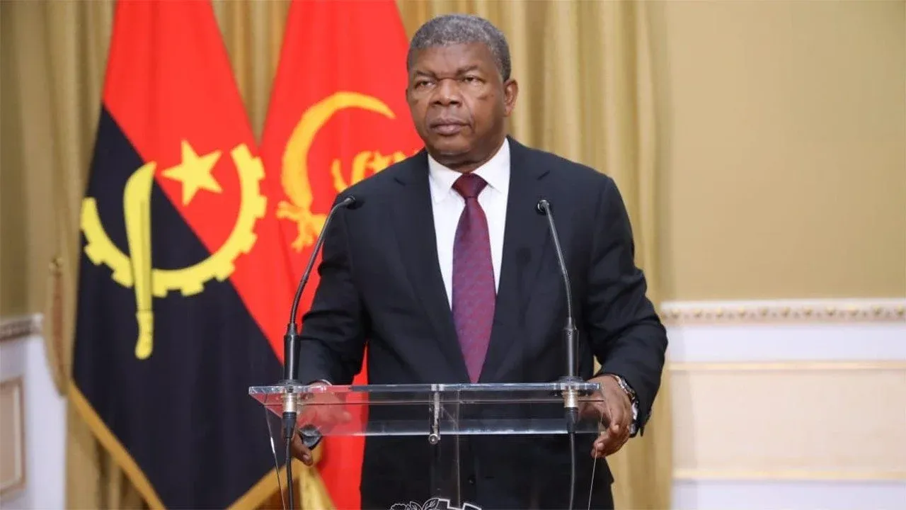 João Lourenço nomeia Domingos da Costa Mesquita vice-presidente do Tribunal Supremo e Osvaldo Varela embaixador na Turquia