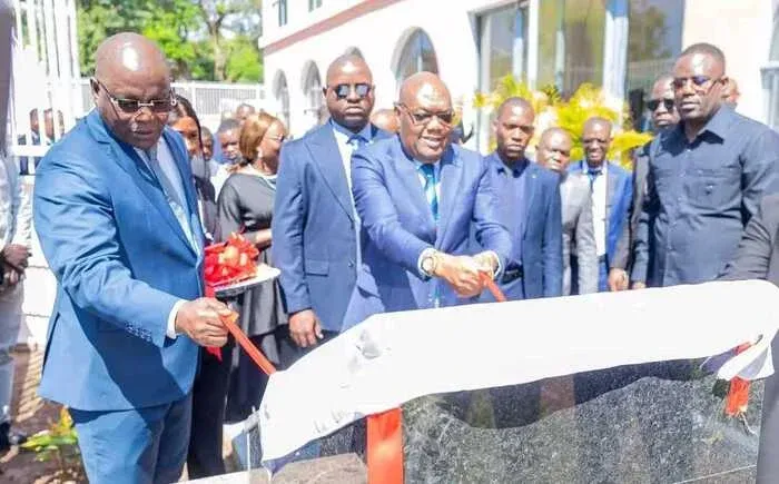 Norberto Sodré inaugura Tribunal de Comarca de Saurimo