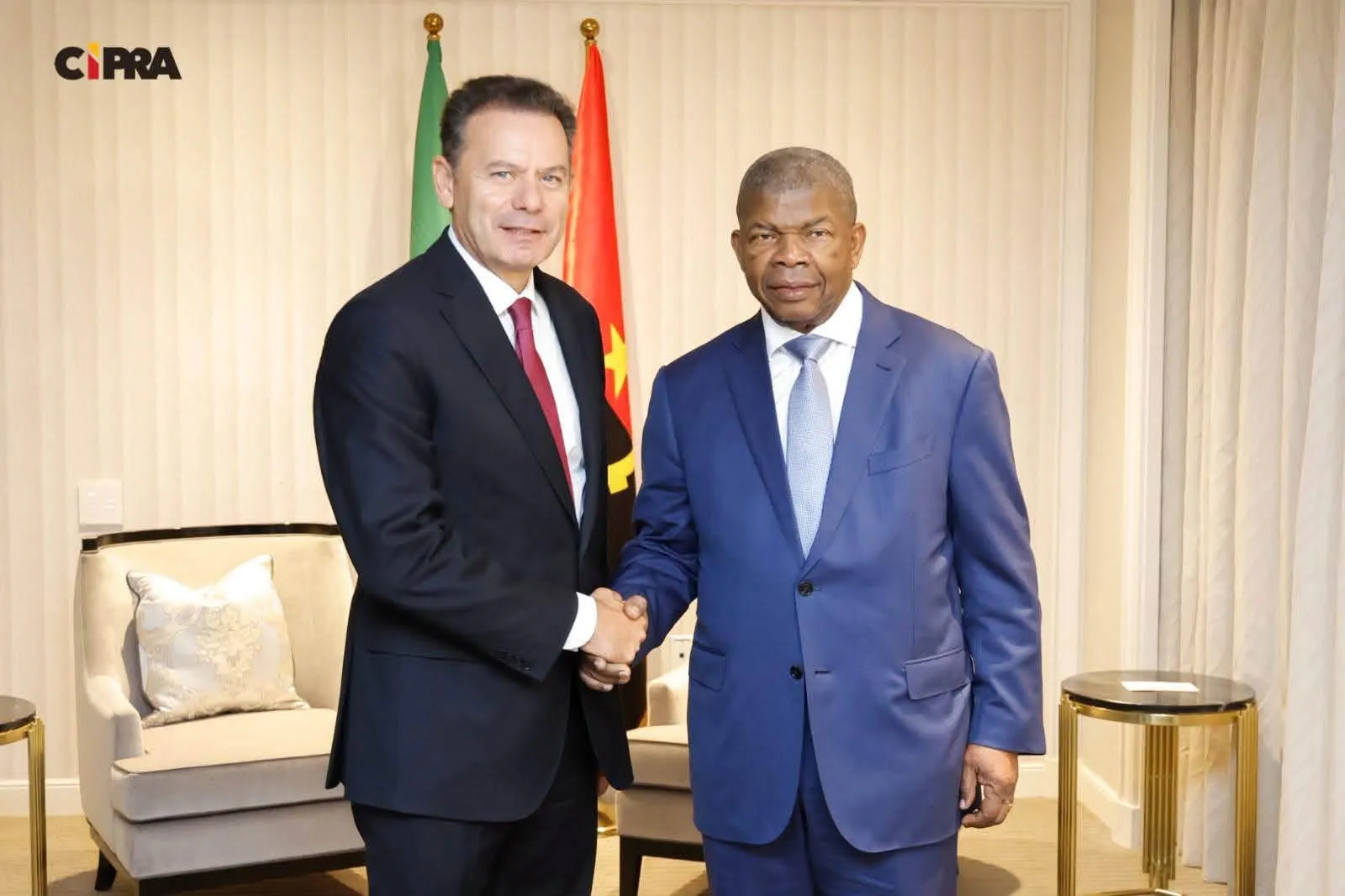 João Lourenço e Luís Montenegro analisam reforço das relações bilaterais