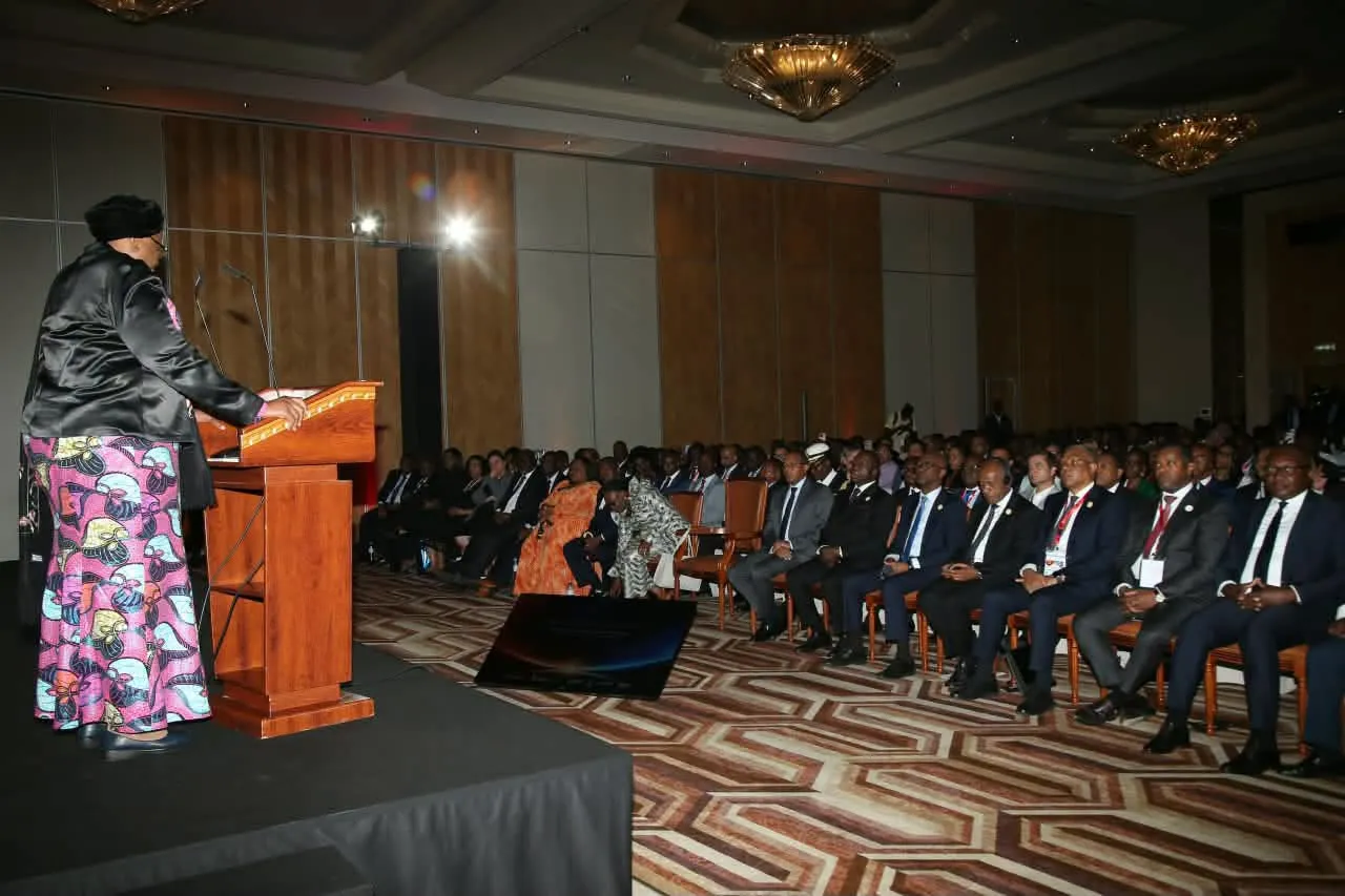 Presidente Netumbo quer expansão da capacidade produtiva de Angola e da Namíbia