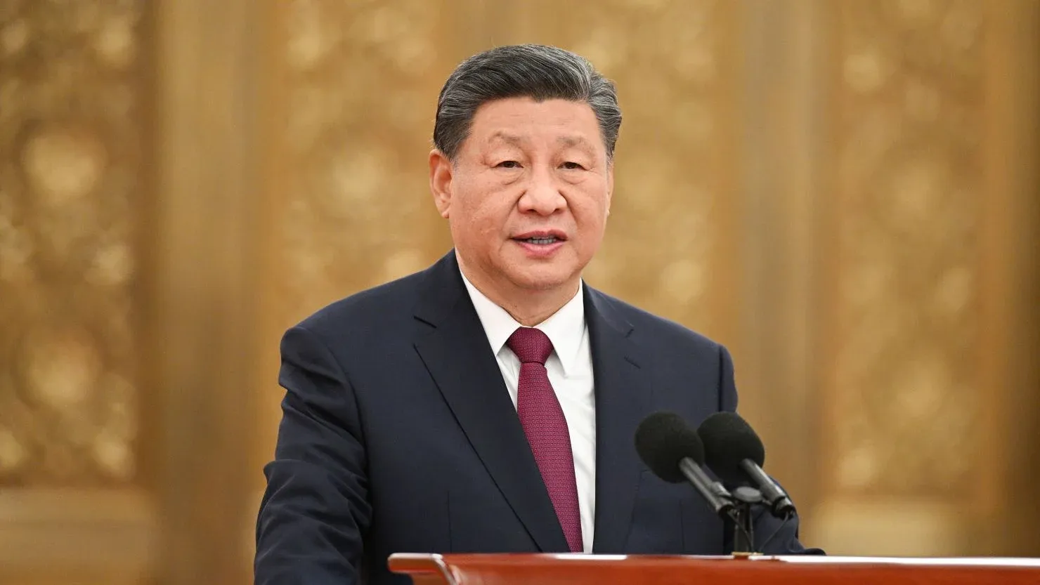 China sobe tarifas para 84% sobre produtos dos EUA