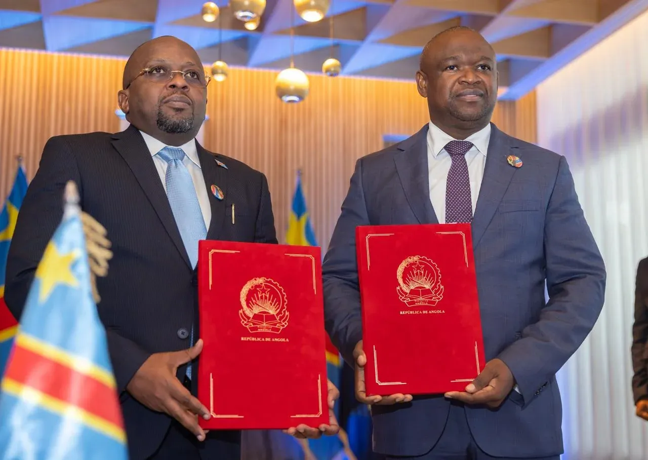 Angola e RDC assinam acordo no âmbito da segurança pública e gestão de fronteiras