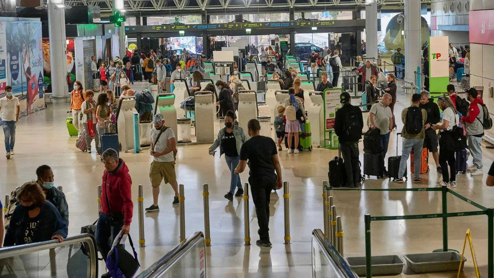 Cidadãos angolanos entre os mais “barrados” de entrar em Portugal em 2024
