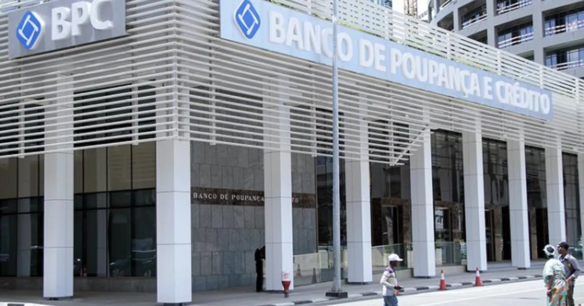 BPC vê derrocada de 75,61% no lucro, enquanto auditor arrasa as contas do banco e arrola a Mundial Seguros