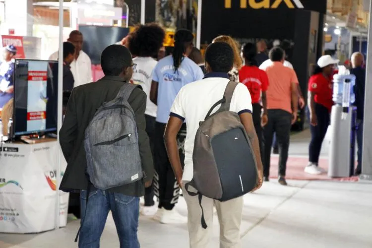 Analistas acusam Governo de lançar programa de emprego “Jovem Mais” com fins eleitorais