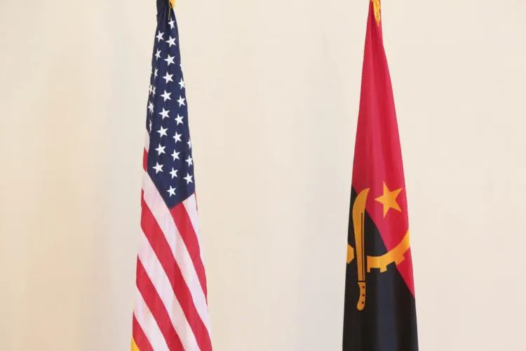 EUA agravam tarifas sobre Angola para 44,5% devido a falhas no combate ao trabalho forçado