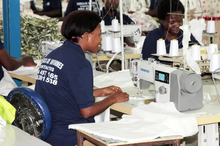 Angola com fragilidades significativas na participação económica das mulheres