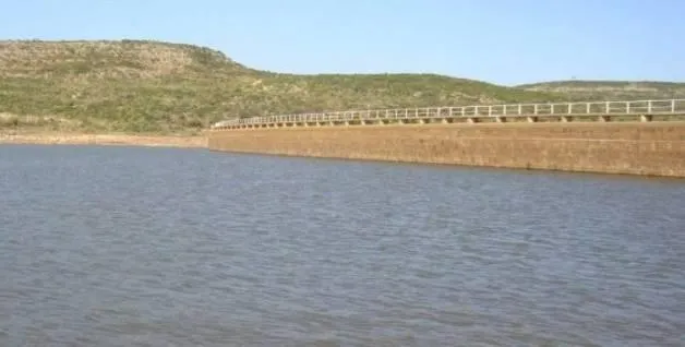 Estado recorre a financiamento do Standard Bank para construir barragem de 569,9 milhões de dólares na Huíla