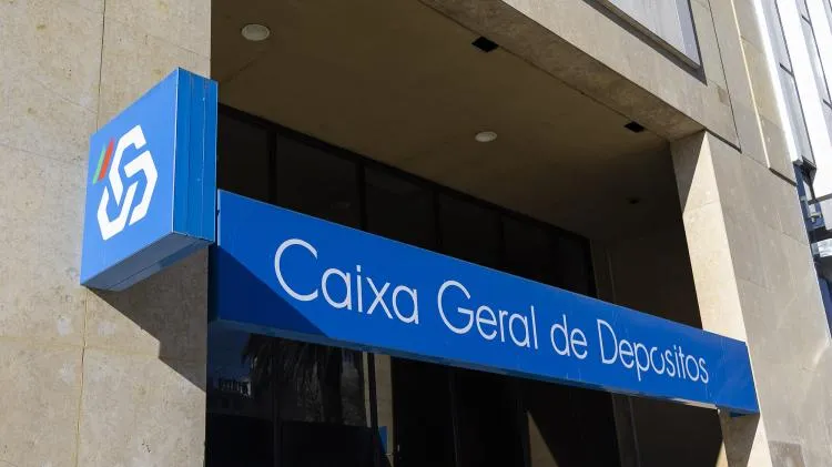 BPI e Caixa Geral encaixam 163,9 milhões de euros das sucursais em Angola