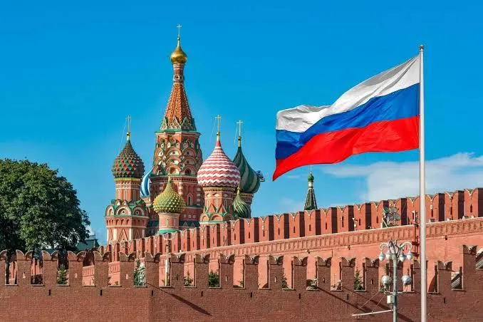 Rússia prevê ligeira redução da produção de petróleo em 2026