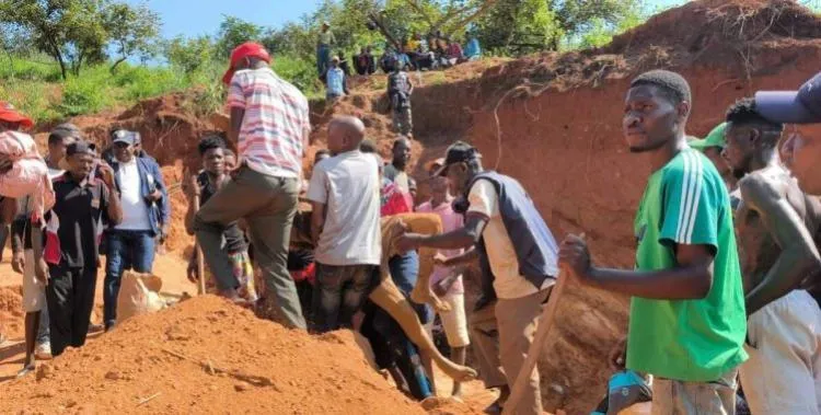 Polícia desactiva 17 frentes de exploração ilegal de ouro e detém dezenas de suspeitos