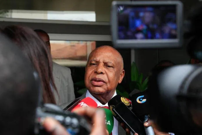 Higino Carneiro desafia João Lourenço no MPLA com o dobro das assinaturas e denuncia "perseguições"
