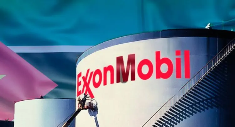 ExxonMobil prevê aumento de 4,5 mil milhões de dólares nos lucros da refinação