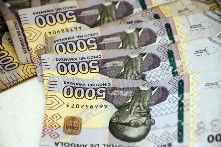 FADA perde o rasto a mais de 10 mil milhões de kwanzas concedidos em programa ‘fantasma’