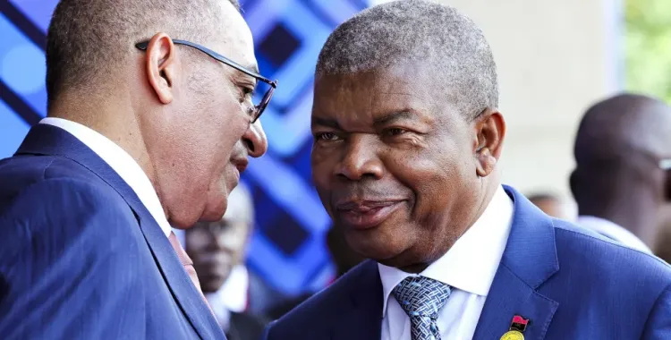 João Lourenço defende reforço de laços com São Tomé e Príncipe