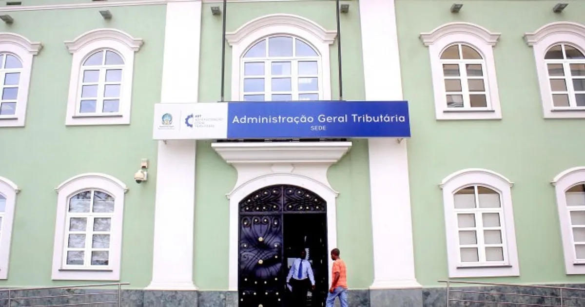 Fisco recupera coercivamente em média 200 mil milhões de kwanzas por ano