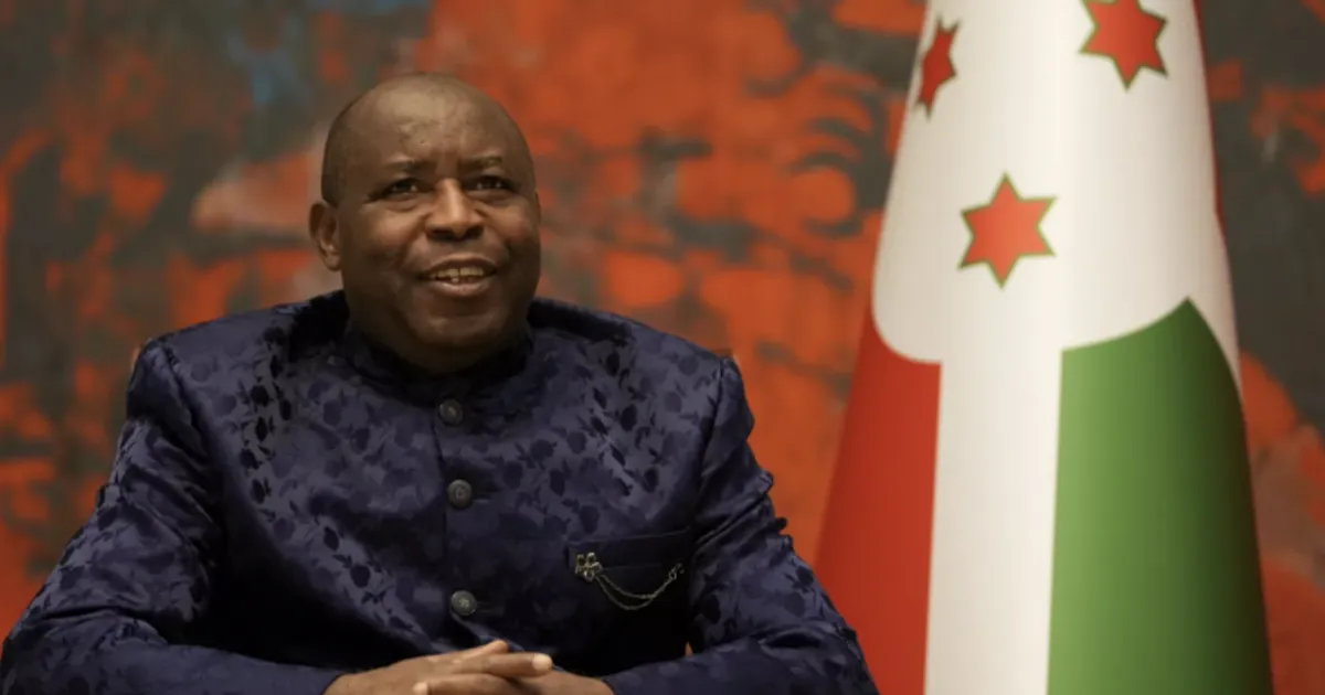 Presidente do Burundi é o novo enviado especial da UA para o Sahel, anunciou João Lourenço
