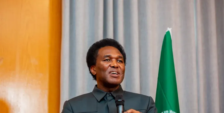 Mondlane admite semelhanças entre os processos eleitorais de Angola e Moçambique