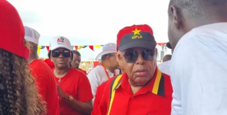 Higino Carneiro assegura que não desiste após chumbo da candidatura à liderança do MPLA