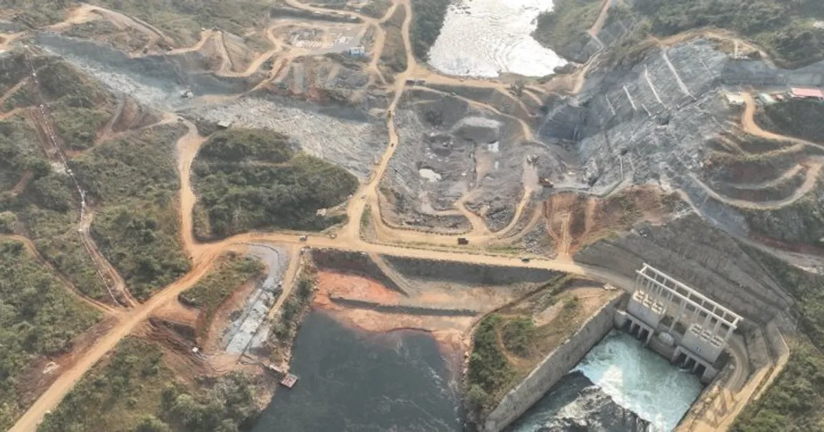 Construção da barragem de Caculo Cabaça avança com instalação de equipamentos electromecânicos
