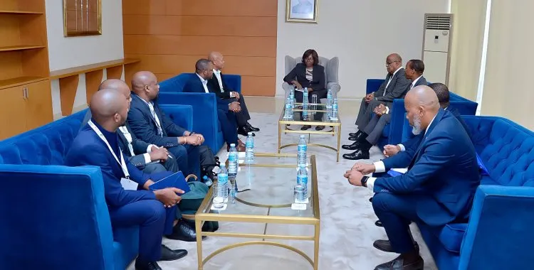 Angola e Moçambique fortalecem cooperação no domínio da saúde